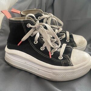 Girls Converse Platform Sneakers